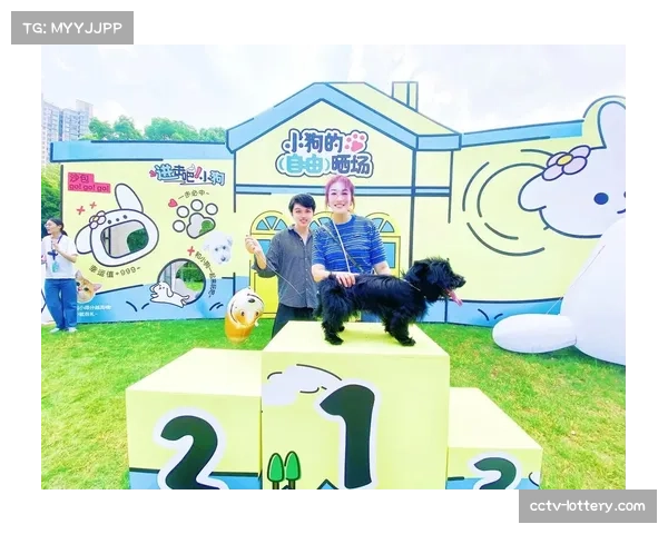 社交分享功能集成赛事精彩瞬间自动生成